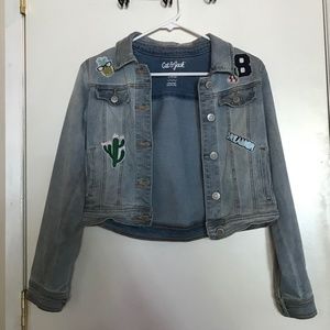 Girl’s L Cat&Jack Cropped Jean Jacket w/ Patches